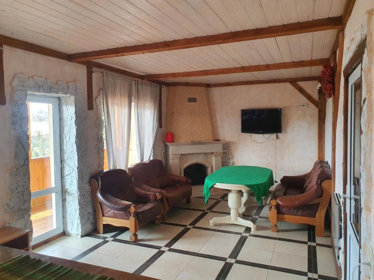 Villa Nagori Slavske Bagian luar foto